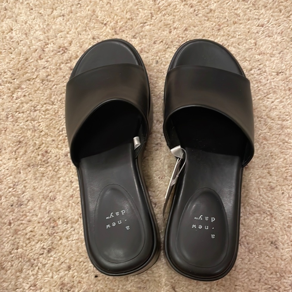Size 8 platform sandals